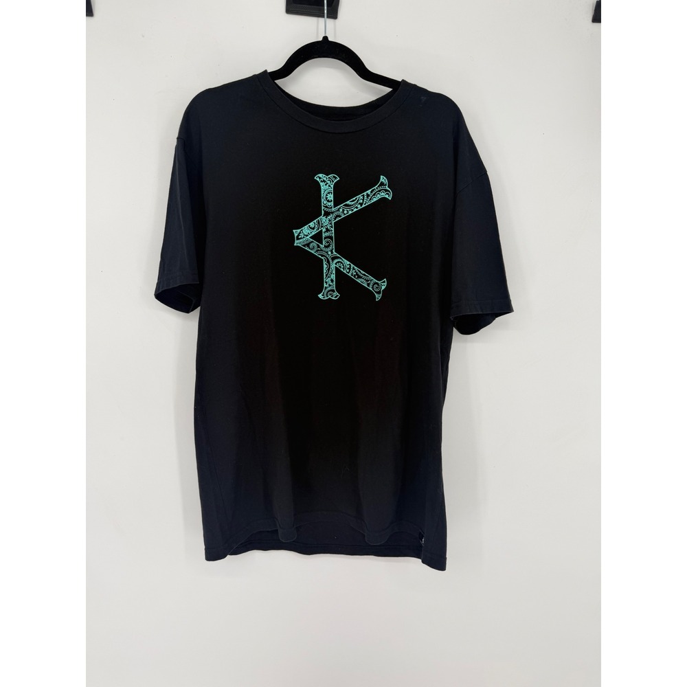 Caffeine and Kilos Graphic Tee Mens XL Black Excellent Teal Paisley Logo